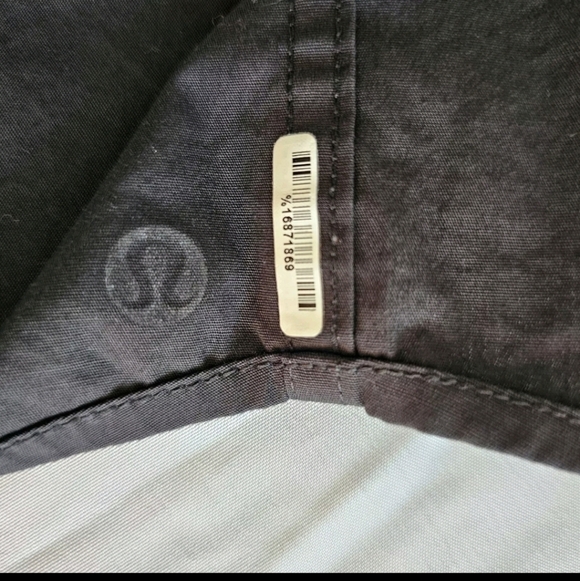 Lululemon Commission Hidden Button Pocket Longsleeve Black Men's Shirt Medium - Picture 9 of 9